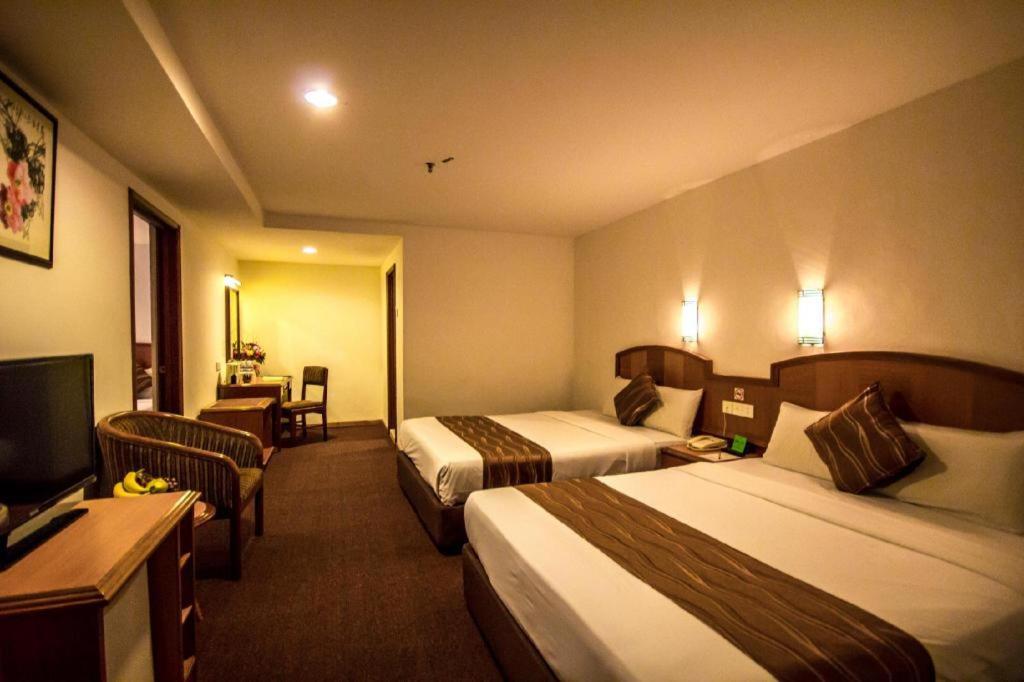 Hotel Continental Penang Джорджтаун Экстерьер фото